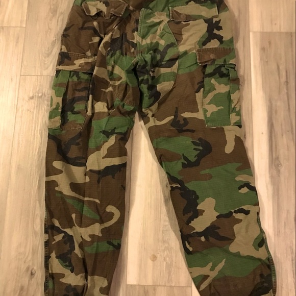 Real Army Camouflage Fatigues - Picture 4 of 14